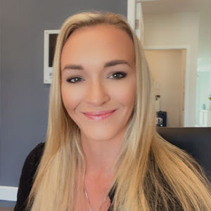 Meet your Posher, Brittney